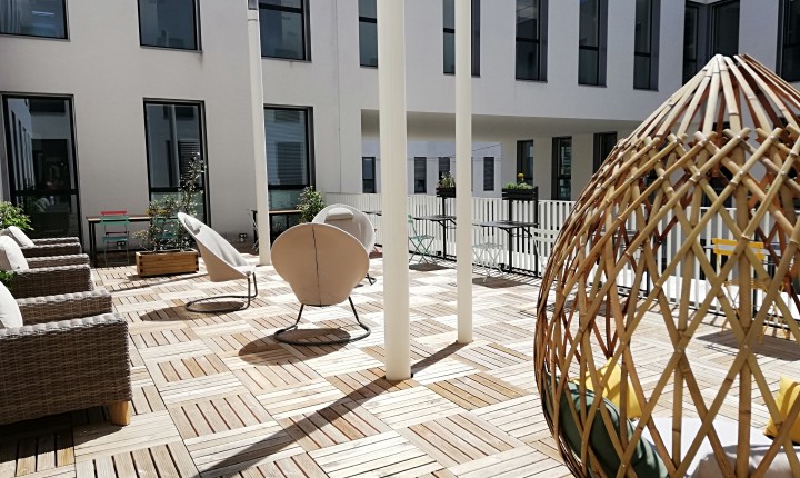 Terrasse zen Nirvana à la BU santé